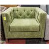 Image 1 : BRAND NEW MODERN GREEN ARM CHAIR W/ ACCENT PILLOW