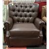 Image 1 : BRAND NEW BROWN LEATHERETTE MORDERN ARM CHAIR