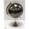 Image 1 : 1980'S CHROME STAND BLACK GLOBE