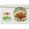 Image 1 : VINTAGE BLOWN GLASS PAPERWEIGHTS - BUTTERFLY AND