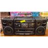 Image 1 : PANASONIC GHETTO BLASTER RX-DT690