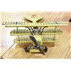 Image 1 : FIGHTER TRIPLANE METAL YELLOW WITH 2 GUNS