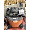 Image 1 : RIGID 12 GALLON BLOWER VAC