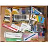 Image 1 : FLAT OF ASSORTED OFFICE SUPPLIES