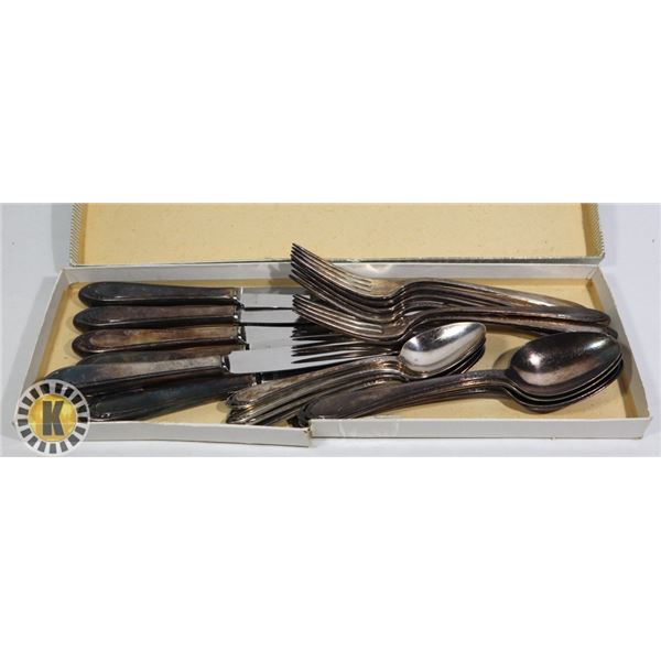 ROGERBROS VINTAGE SILVER PLATED CUTLERY SET