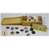 Image 1 : VINTAGE JEWELRY -  VINTAGE BUTTONS WITH BOX