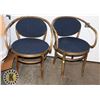 Image 1 : PAIR OF ESTATE BLUE CHAIRS