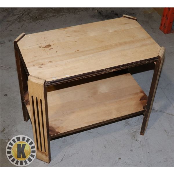 ESTATE WOOD END TABLE