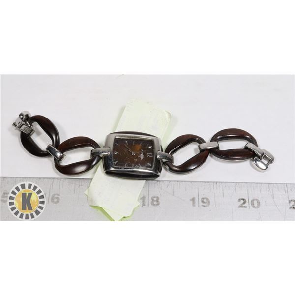 SILVER BROWN CHIN LINK FOSSIL LADIES WATCH