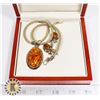 Image 1 : VINTAGE AMBER LARGE PENDANT & EARRING SET