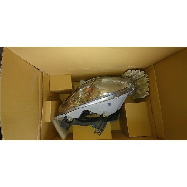 05-08 Chev Cobalt headlight LH & 2 tail lights