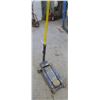 Image 1 : floor jack unknown capacity