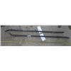 Image 1 : 2 semi tire bars