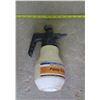 Image 2 : pump & sprayer