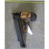 Image 2 : air nailer