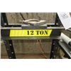 Image 2 : 12 ton shop press