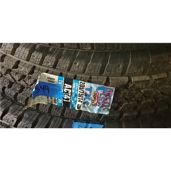 (1) ARCTIC CLAW 205/75R14