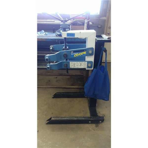 EXTRREME STRUT TAMER