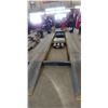 Image 6 : ROTARTY LIFT 14,000LBS W/ ROLLER JACKS
