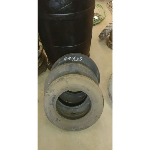 3 tires 5.30/12 Carlisle