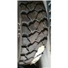 Image 2 : (1) CONTINENTAL 245/70R19
