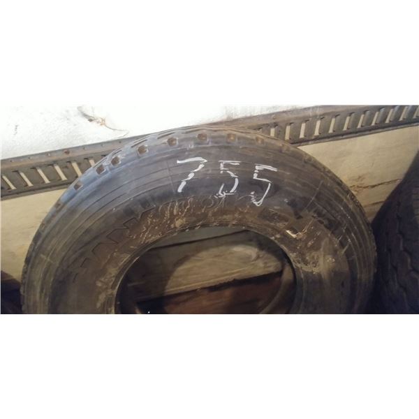 (1) HANKOOK 11R22.5