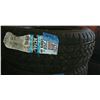 Image 1 : (1) ARCTIC CLAW 215/60R16