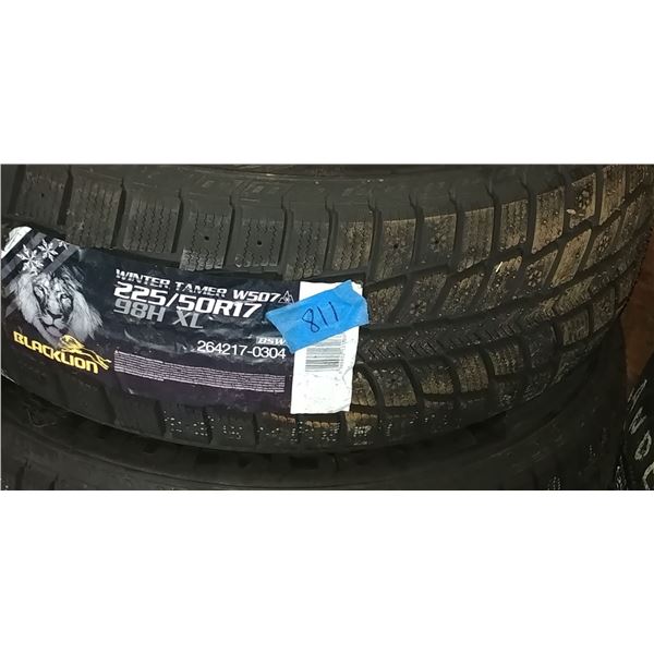 (1) BLACK LION WINTER TAMER 225/50R17