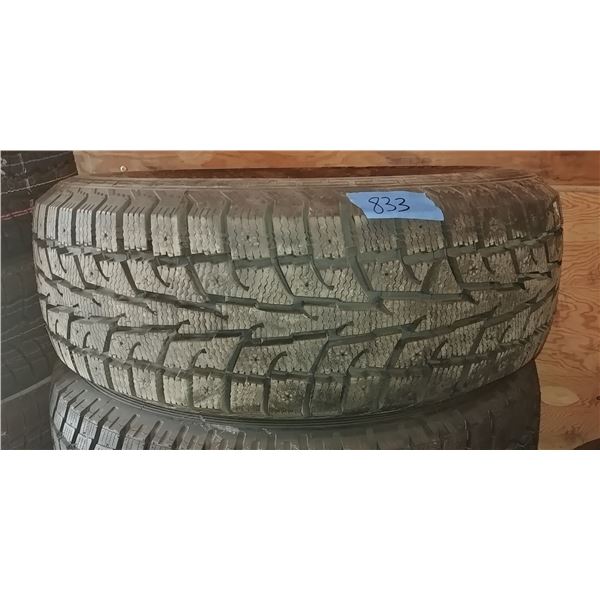 (1) BLACK LION 275/65R18