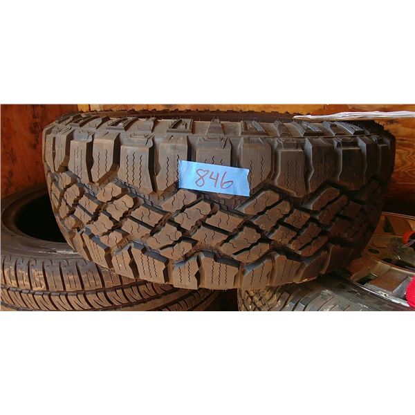 (1) GOODYEAR WRANGLER DURATRAC 275/60R20