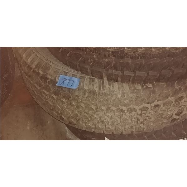 (1) GOODYEAR 265/70R17