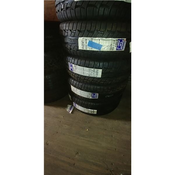 (4) BF GOODRICH ADVANTAGE T/A 265/65R18, 4 TIMES BID PRICE