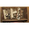 Image 3 : box of air hose & plastic t connectors
