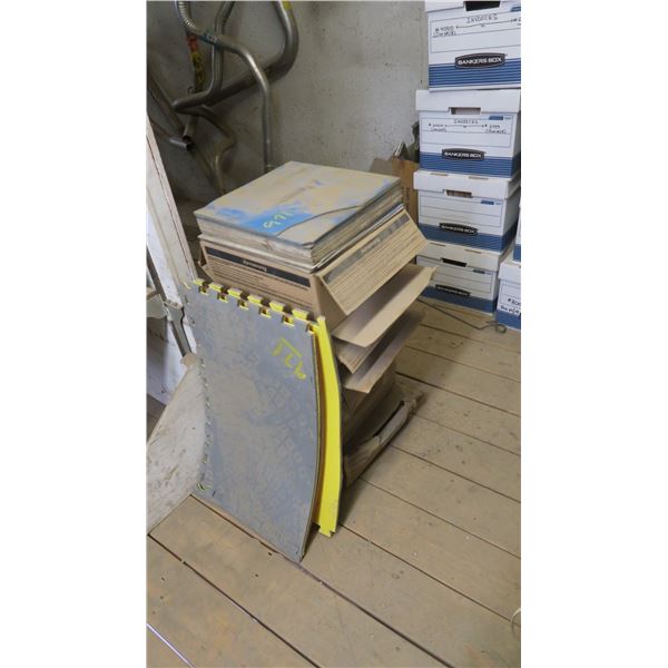 lot of blue & white tile (5 boxes)