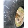 Image 3 : 1 tire radial 10R/20 Michelin
