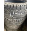 Image 1 : 8 tires 285/60/R20