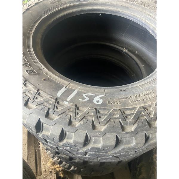 3 tires 305/60/R18