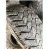 Image 1 : 2 tires 245/70/R18