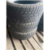 Image 2 : 3 tires 285/60/R18
