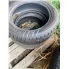 Image 1 : 2 tires 265/50/R20