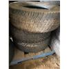 Image 2 : 3 tires 245/75/R17