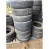 Image 2 : 8 tires 235/75/R17