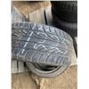 Image 1 : 2 tires 205/40/ZR17
