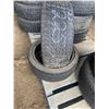 Image 2 : 2 tires 205/40/ZR17