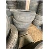 Image 2 : 4 tires (2) 215/50/R17 & (2) 215/55/R17