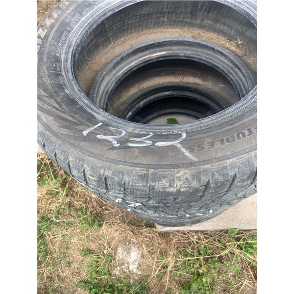 3 tires 235/60/R17