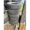 Image 2 : 6 tires 235/65/R17