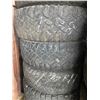 Image 1 : 9 tires 265/70/R17
