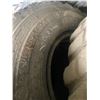 Image 1 : 1 loader tire 17.5x25