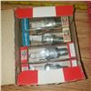 Image 3 : 4 X vintage champion spark plugs